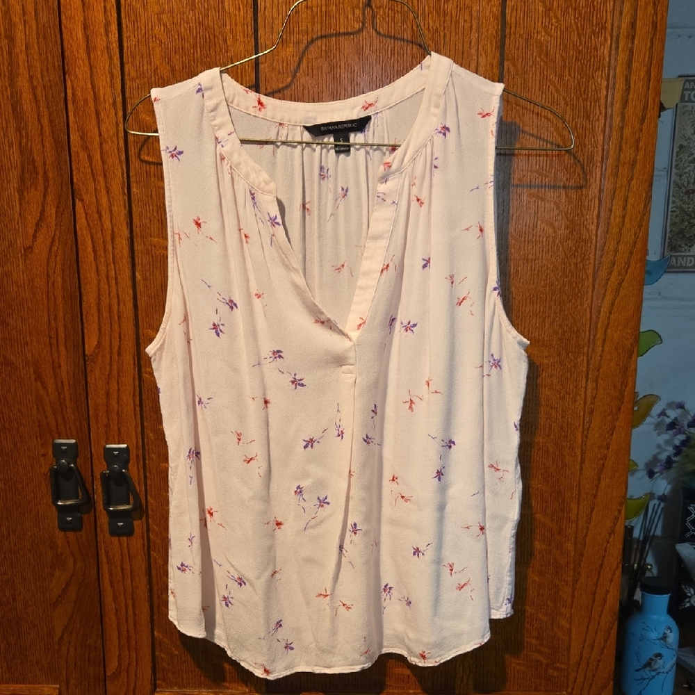 Size Small Banana Rwpublic Sleeveless Blouse